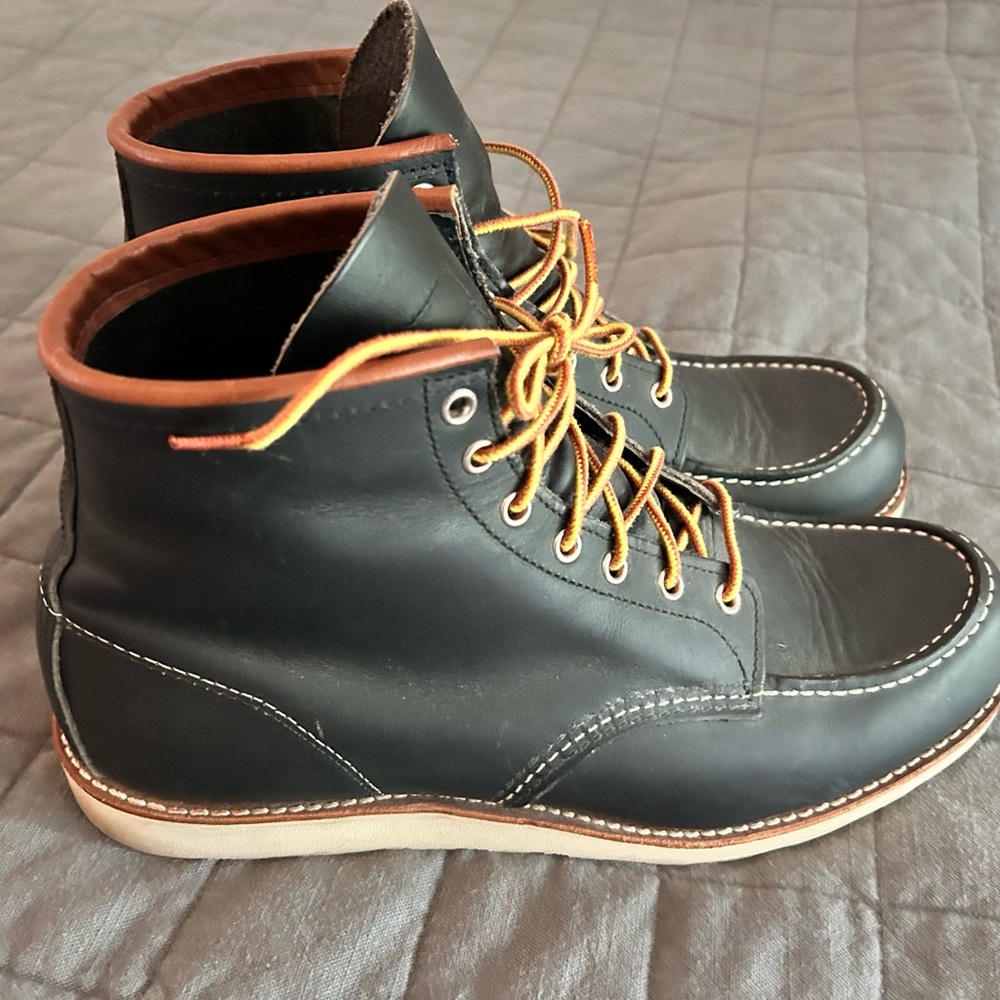 Redwing 8859 Classic Moc Toe Navy Portage